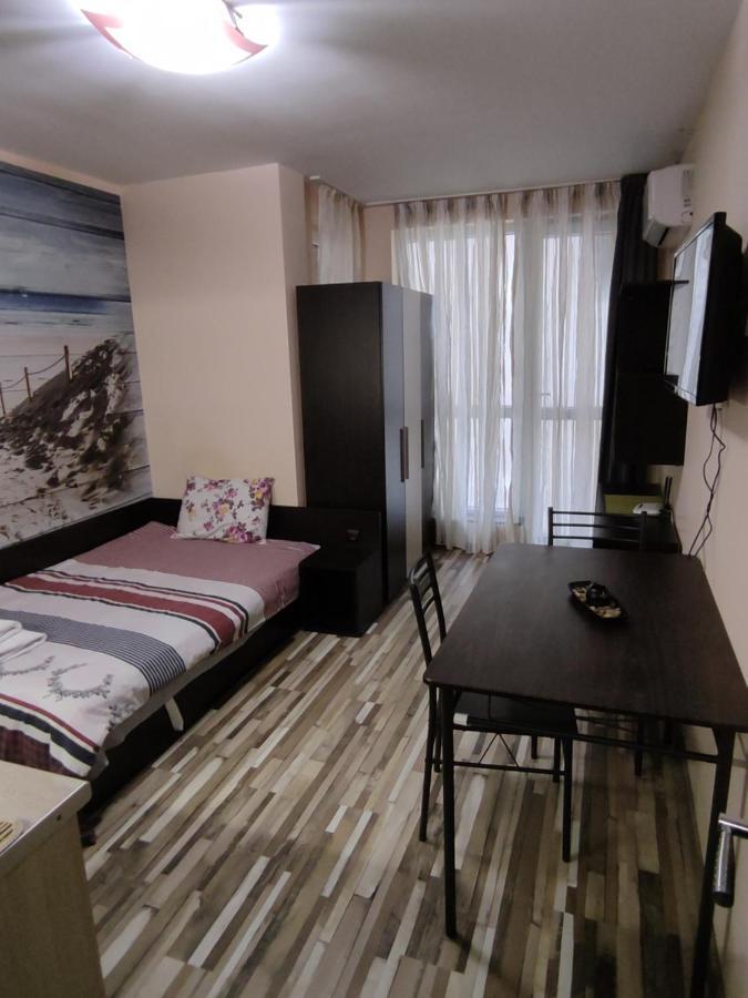 Medical University Apartments Plovdiv Esterno foto